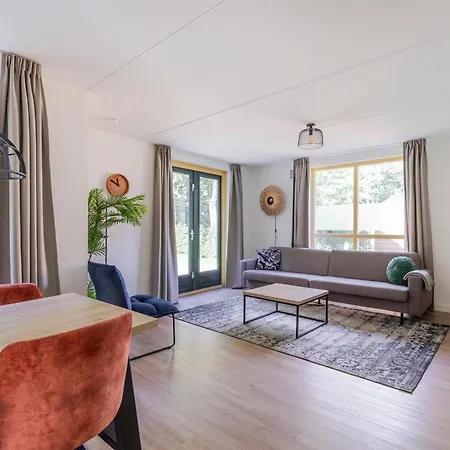 6 - Persoons Forest 151 *