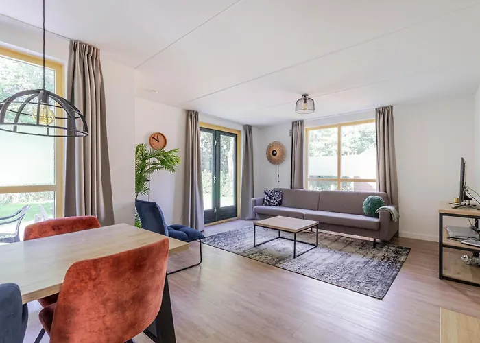 6 - Persoons Forest 151 *