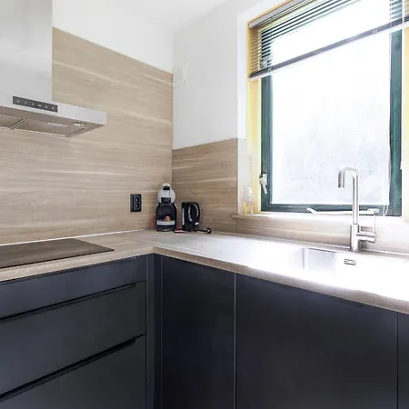 6 - Persoons Forest 151